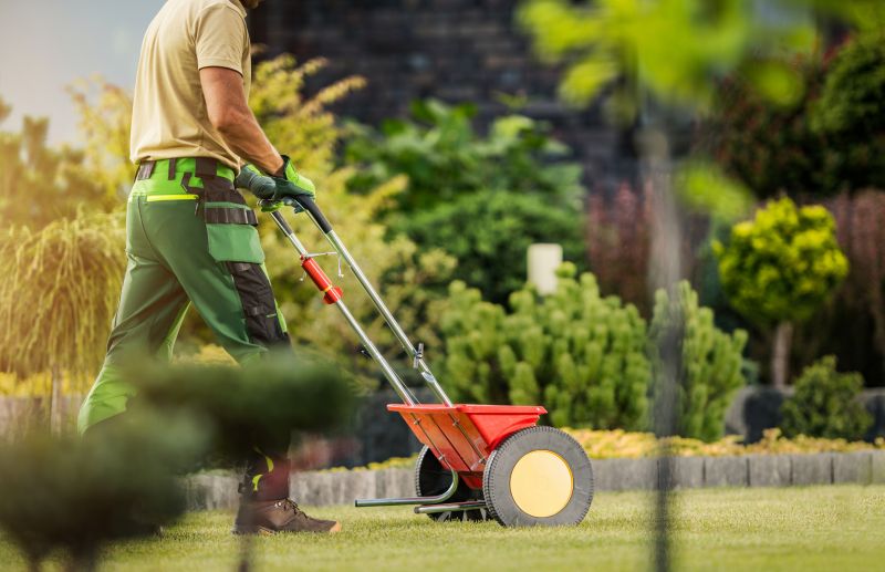 Fall Lawn Fertilizing in Honolulu, HI