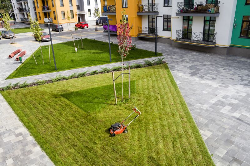 Residential Lawn Mowing